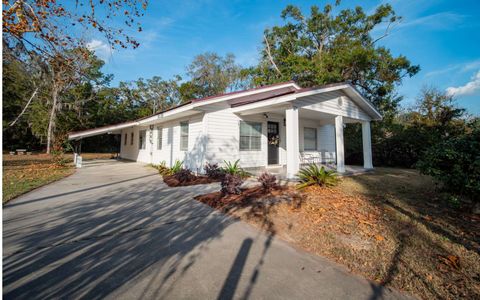 Photo of 181 NE Windall Lane, Lake City, FL 32055 (MLS # 129387)