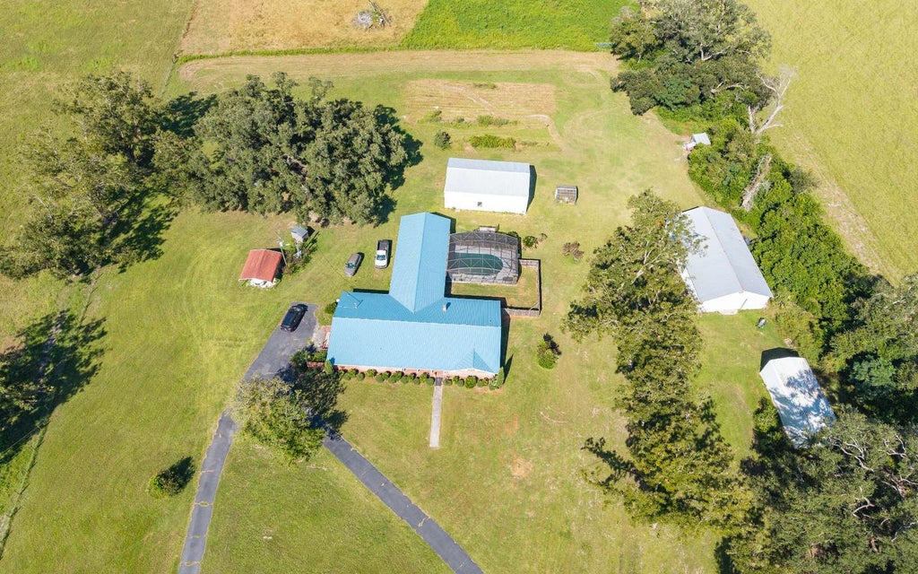 Photo of 16617 S State Road 51, Live Oak, FL 32060 (MLS # 133385)