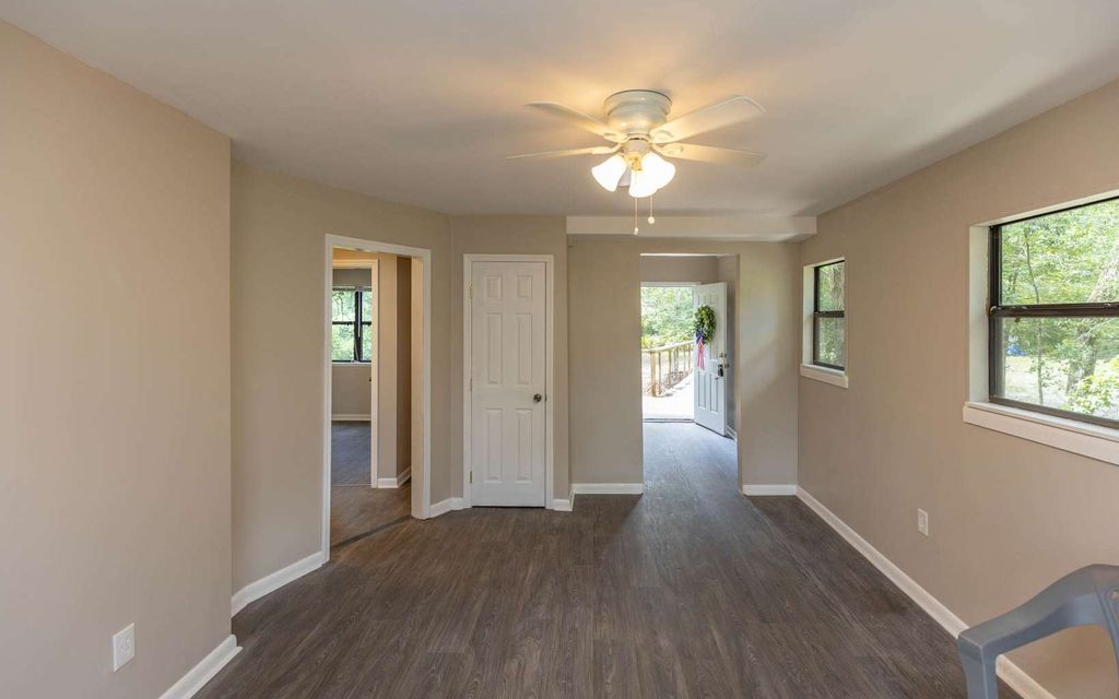 Photo of 551 NW Stephen Foster Dr, White Springs, FL 32096 (MLS # 132046)