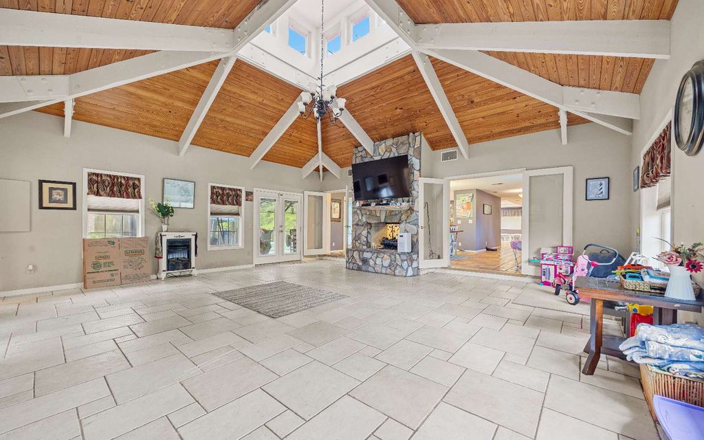 Photo of 8653 133rd Lane, Live Oak, FL 32060 (MLS # 130581)