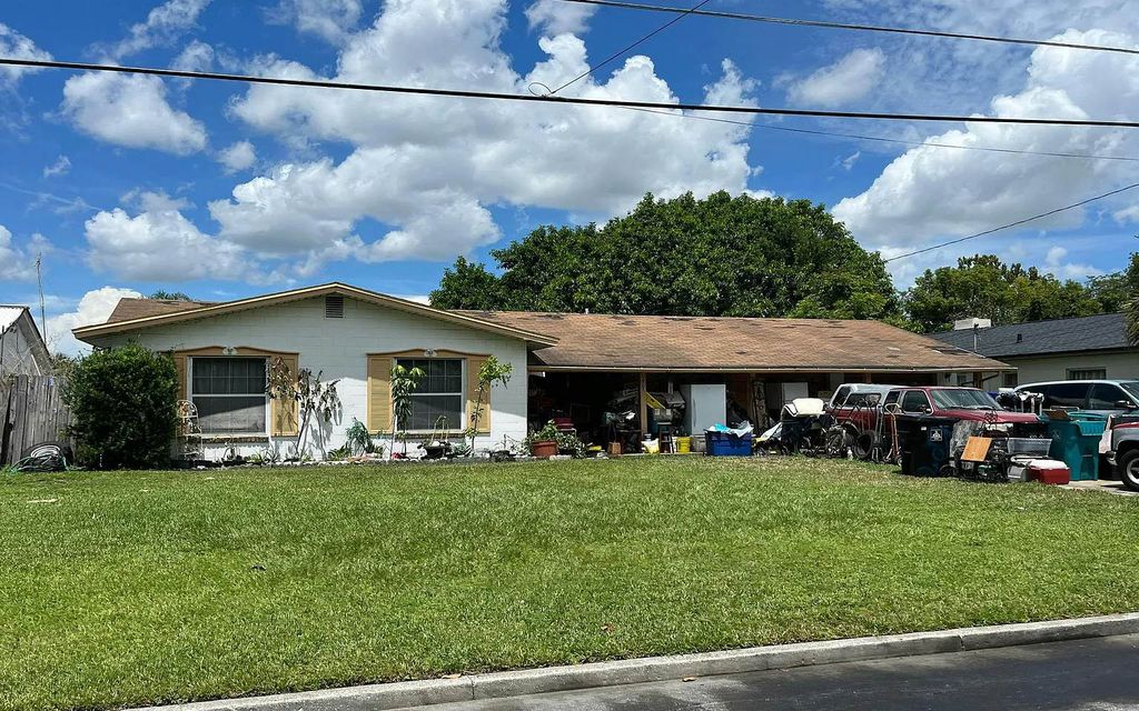 Photo of 2707 Sea Breeze Ct, Other, FL 32805 (MLS # 129657)