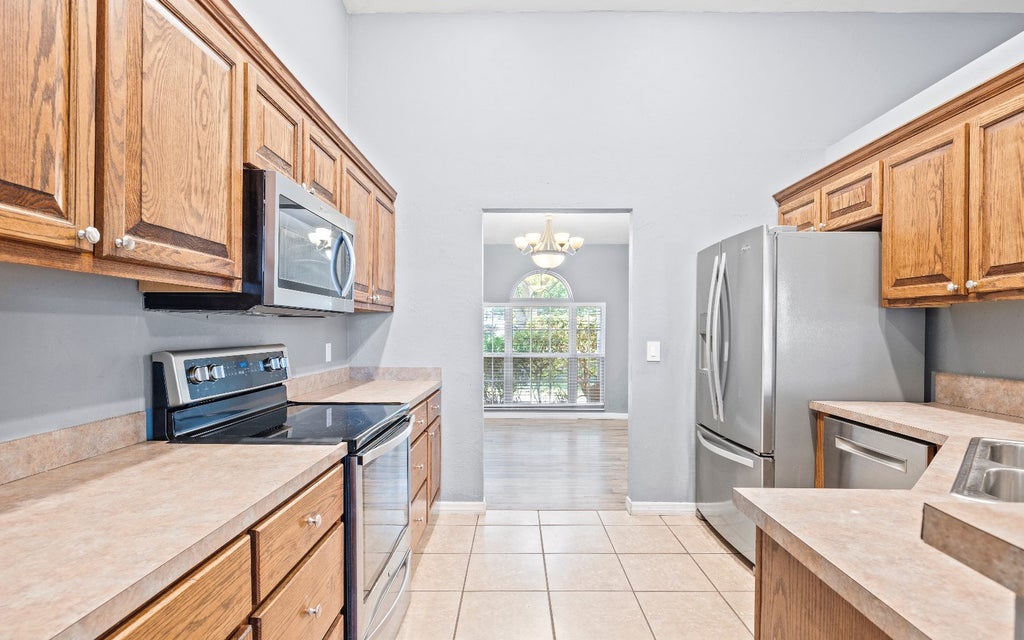 Photo of 172 SW Lancelot Glen, Lake City, FL 32025 (MLS # 131929)