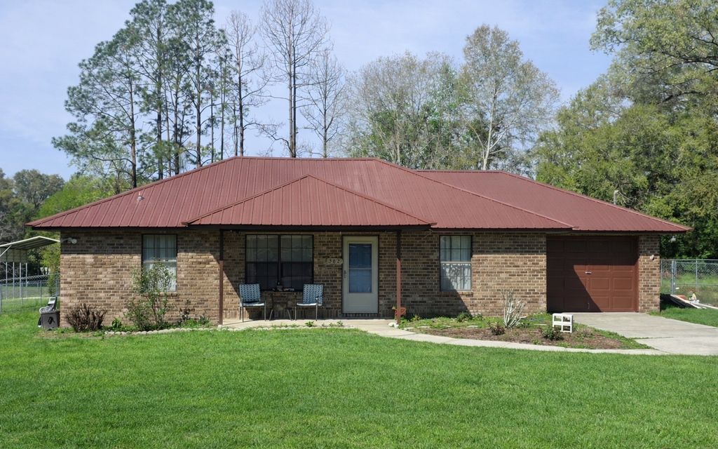 Photo of 562 SW Dante Ter, Lake City, FL 32024 (MLS # 131104)
