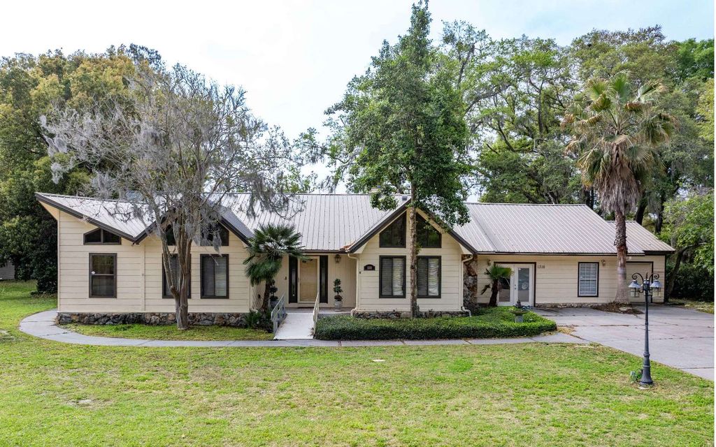 Photo of 1316 NW Frontier Drive, Lake City, FL 32055 (MLS # 130734)