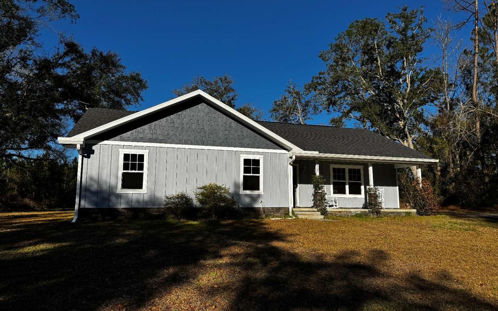 Photo of 9265 141st Lane, Live Oak, FL 32060 (MLS # 129306)