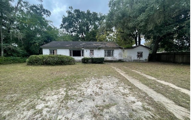Photo of 1410 E Duval Street, Lake City, FL 32025 (MLS # 131766)