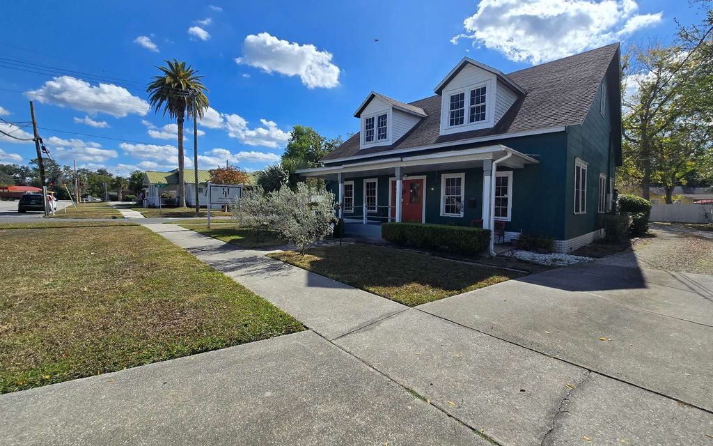 Photo of 201 Parshely St, Live Oak, FL 32064 (MLS # 129428)