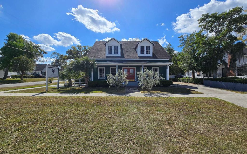 Photo of 201 Parshely St, Live Oak, FL 32064 (MLS # 129428)