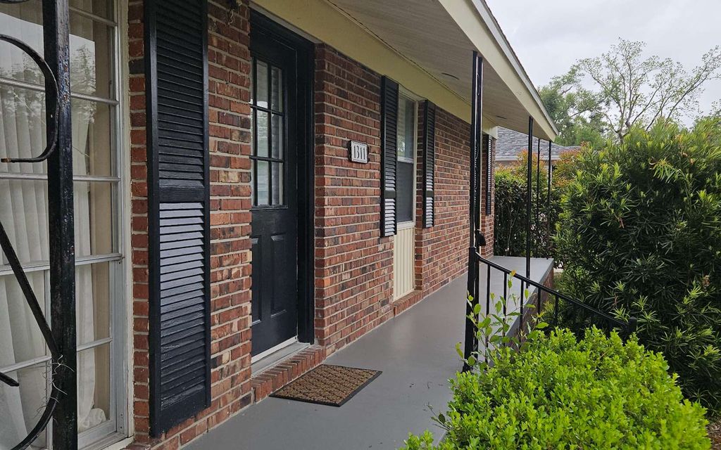 Photo of 1311 White Avenue, Live Oak, FL 32064 (MLS # 130986)