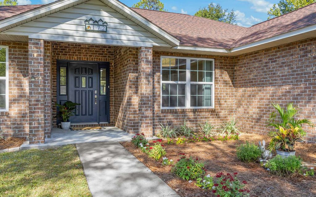 Photo of 172 SW Pine Forest Court, Lake City, FL 32024 (MLS # 128648)