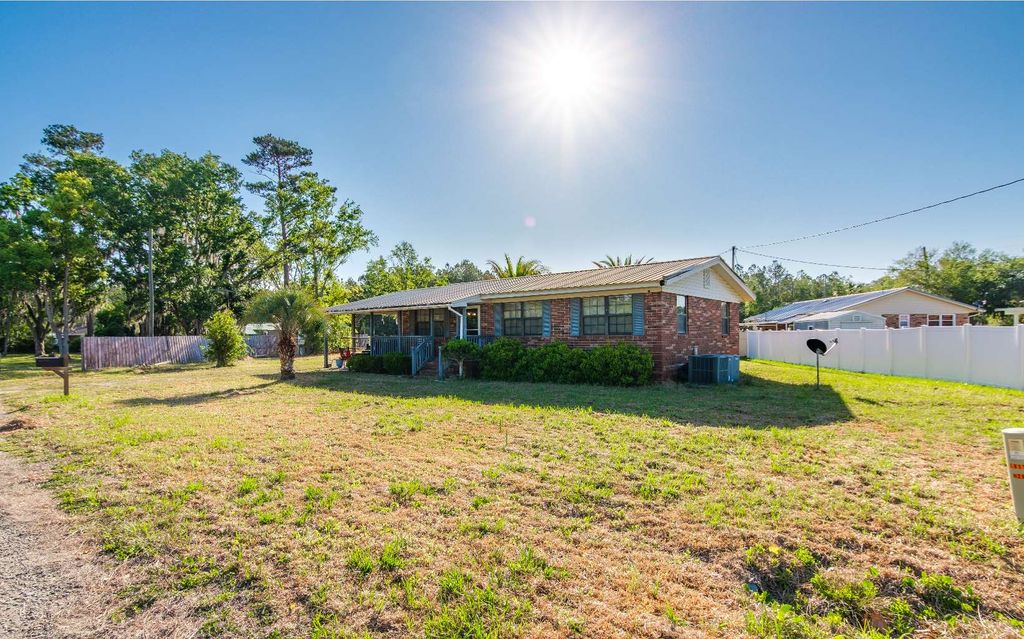 Photo of 267 Candy Lane, Jasper, FL 32052 (MLS # 131171)