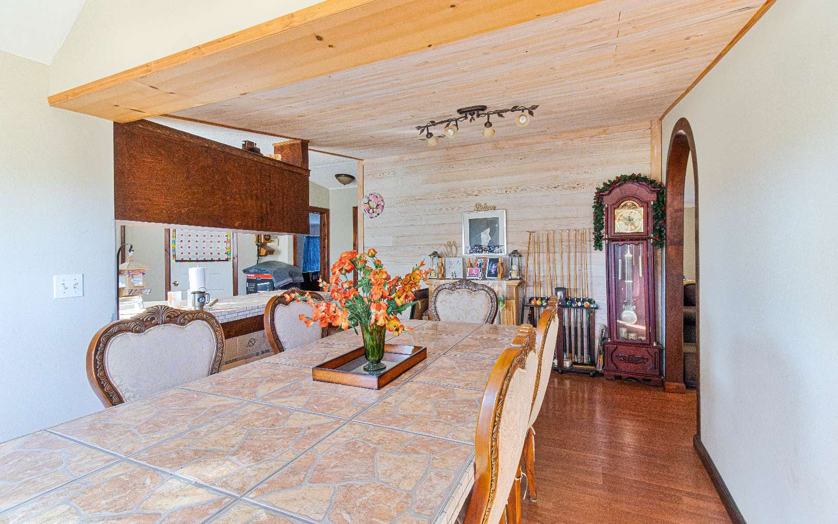 Listing 125