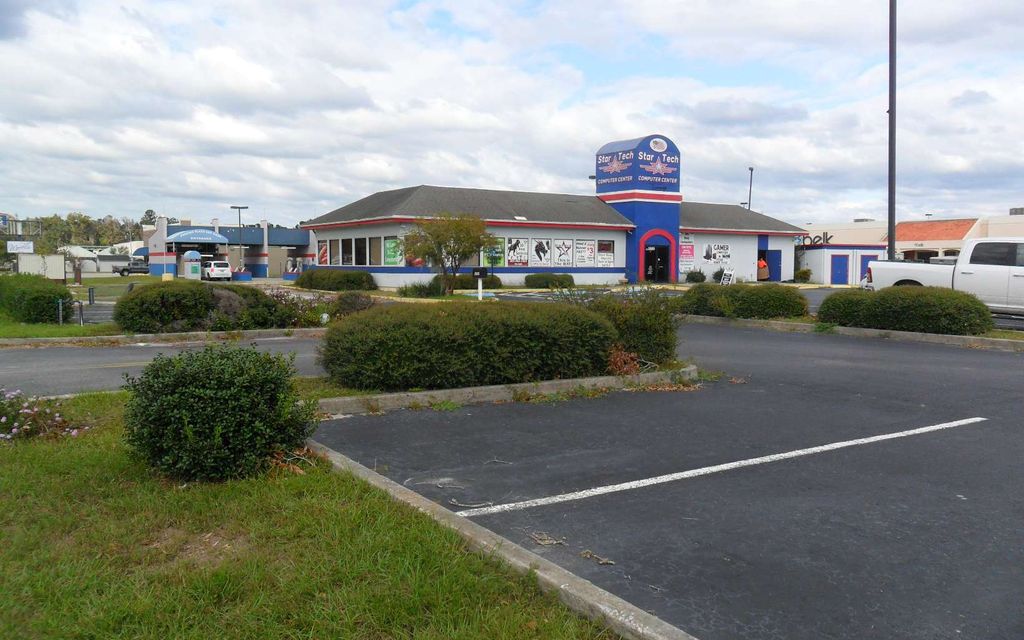 Photo of 3585 NW Bascom Norris Dr, Lake City, FL 32055 (MLS # 125187)