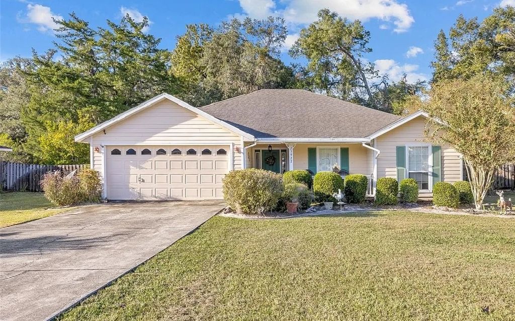 Photo of 23922 NW 3rd Ave, Other, FL 32669 (MLS # 131263)