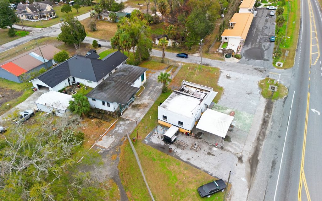 Photo of 817 W Howard St, Live Oak, FL 32064 (MLS # 129817)