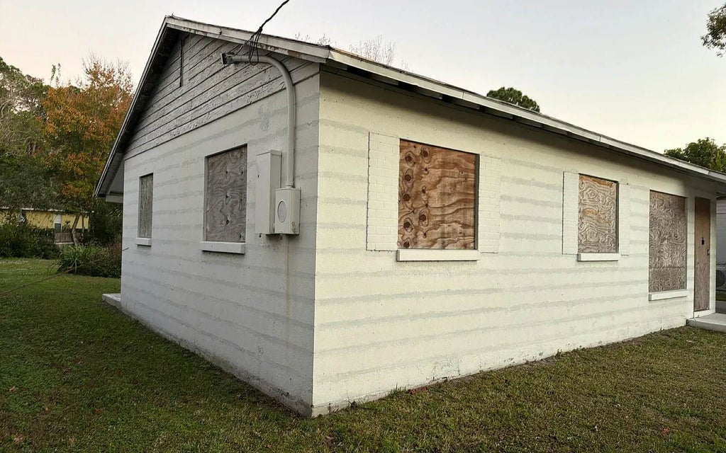 Photo of 2213 Bonneville Dr, Other, FL 32826 (MLS # 132526)