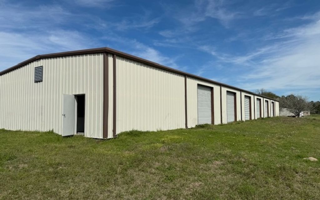 Photo of 705 SW Goldkist Boulevard, Live Oak, FL 32064 (MLS # 122680)