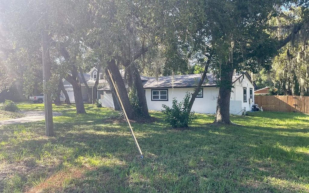Photo of 1905 S Village Ave, Other, FL 33612 (MLS # 130980)