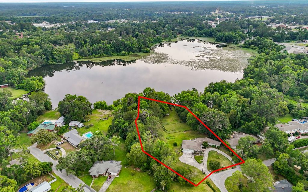 Photo of 449 SW Montgomery Drive, Lake City, FL 32025 (MLS # 127288)