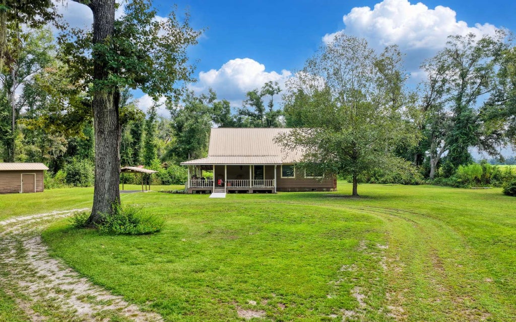 Photo of 380 NE Rue Drive, Pinetta, FL 32350 (MLS # 133194)