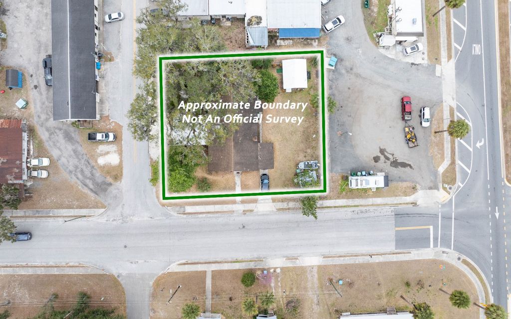 Photo of 106 Drane St, Branford, FL 32008 (MLS # 130357)