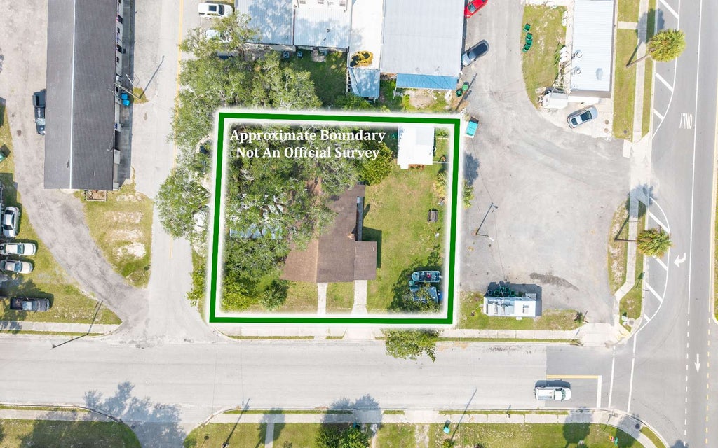 Photo of 106 Drane St, Branford, FL 32008 (MLS # 130357)