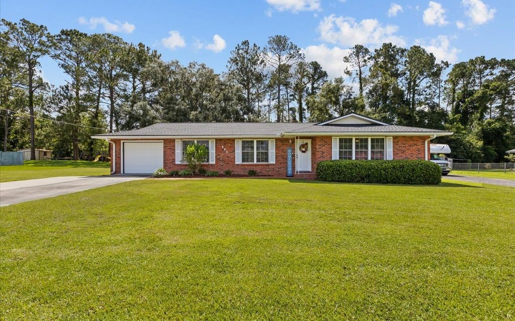 Photo of 493 SW Quail Heights Terrace, Lake City, FL 32024 (MLS # 127469)