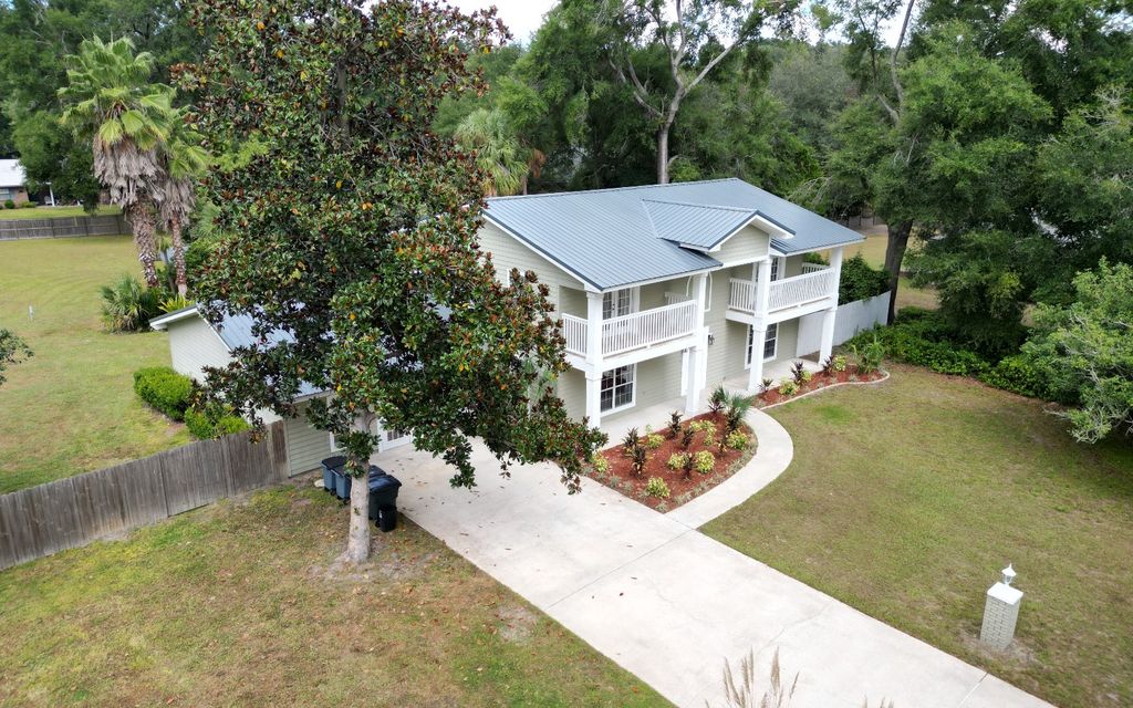 Photo of 113 NW Green Lane, Lake City, FL 32055 (MLS # 128671)