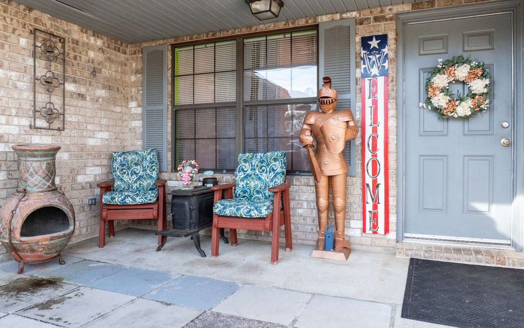 Photo of 410 SW Quail Heights Terrace, Lake City, FL 32025 (MLS # 129861)