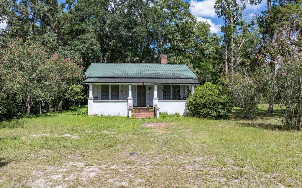 Photo of 397 SW Owens Dr, Lake City, FL 32025 (MLS # 127809)