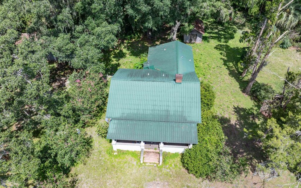 Photo of 397 SW Owens Dr, Lake City, FL 32025 (MLS # 127809)