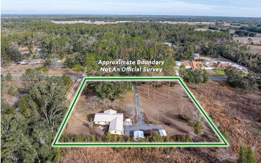 Photo of 13342 W County Rd 136, Live Oak, FL 32060 (MLS # 129975)