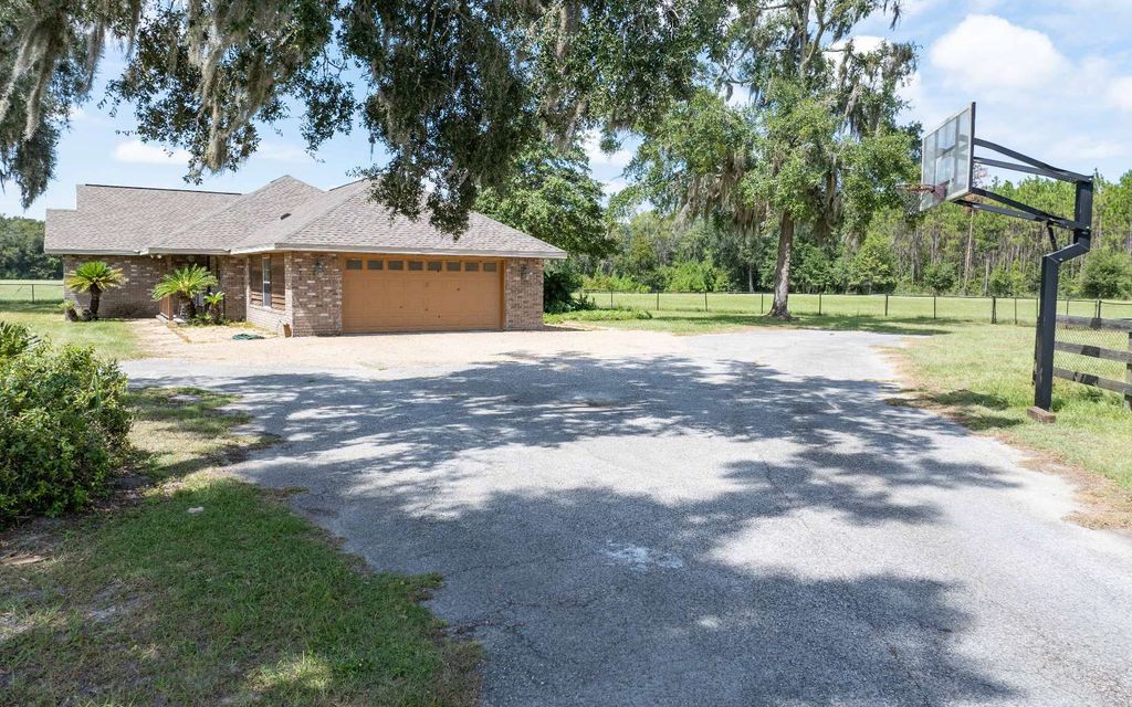 Photo of 579 SW Zierke Drive, Lake City, FL 32024 (MLS # 128452)