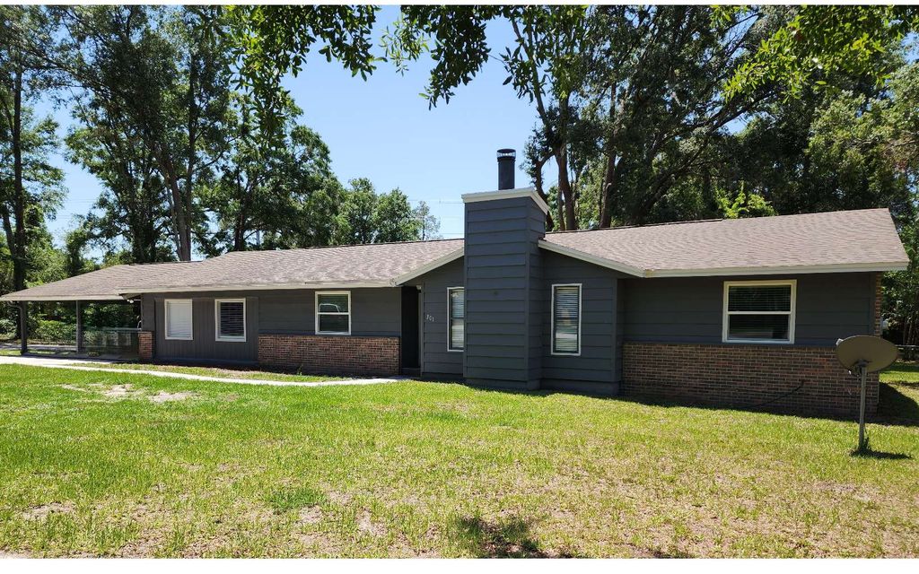 Photo of 301 SE Bream Loop, Lake City, FL 32024 (MLS # 127143)