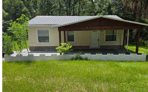 Photo of 268 NW Gwen Lake, Lake City, FL 32055 (MLS # 132633)