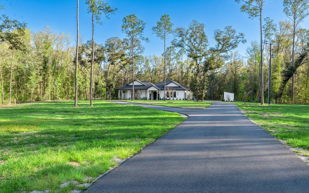 Photo of 3821 NE County Road 138, High Springs, FL 32643 (MLS # 130756)