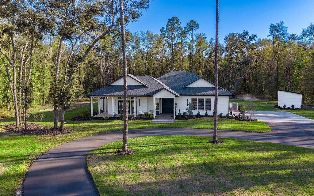 Photo of 3821 NE County Road 138, High Springs, FL 32643 (MLS # 130756)