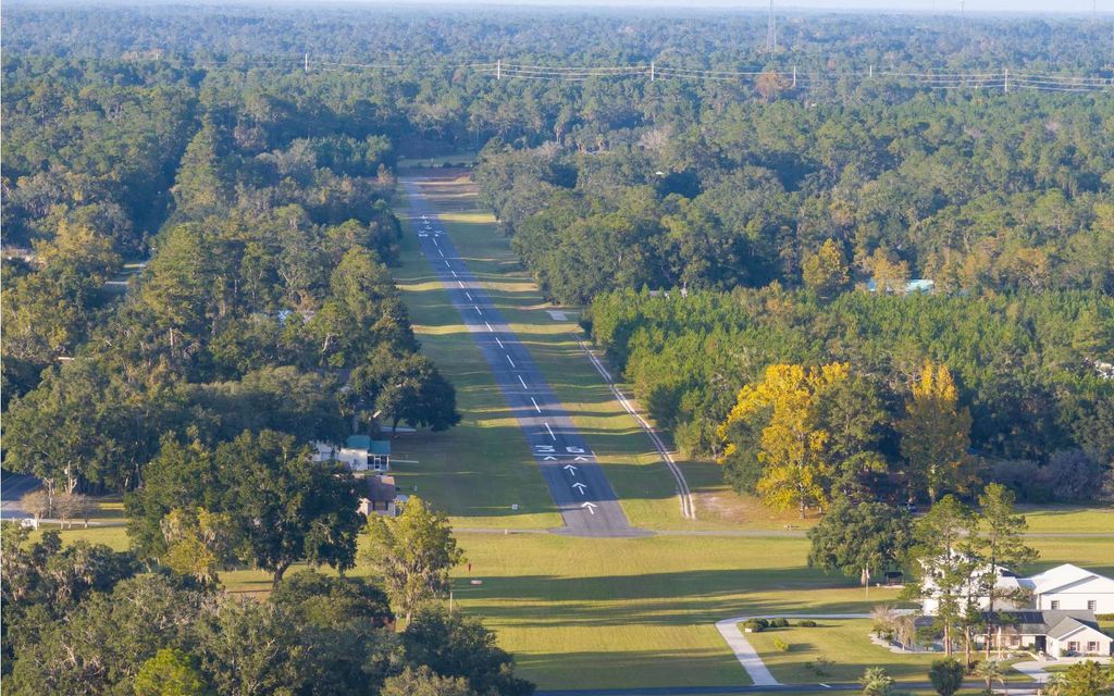 Photo of 167 SW Beacon Way, Lake City, FL 32025 (MLS # 129094)