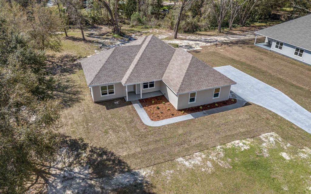 Photo of 156 SW Kimberly Ln, Lake City, FL 32024 (MLS # 125988)
