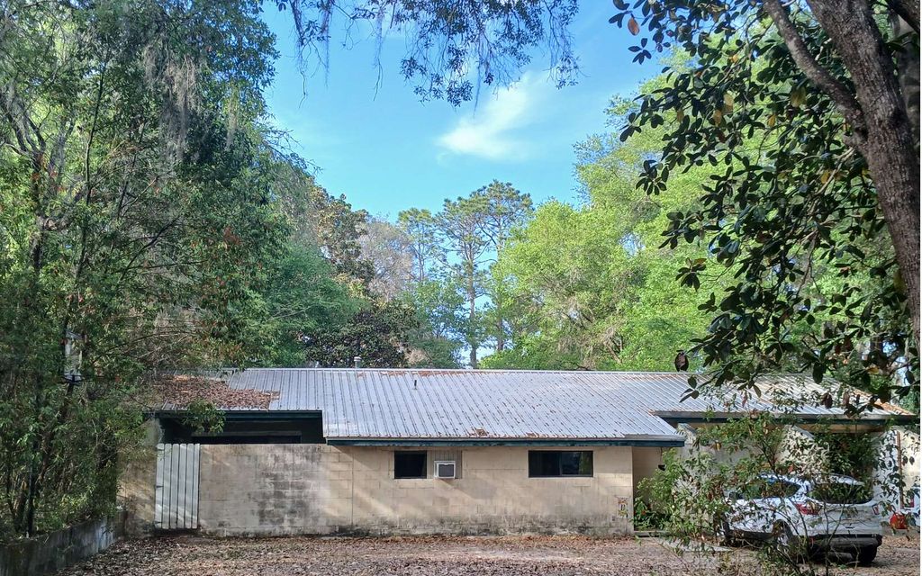 Photo of 945 SE 52nd Street, Keystone Heights, FL 32656 (MLS # 130985)