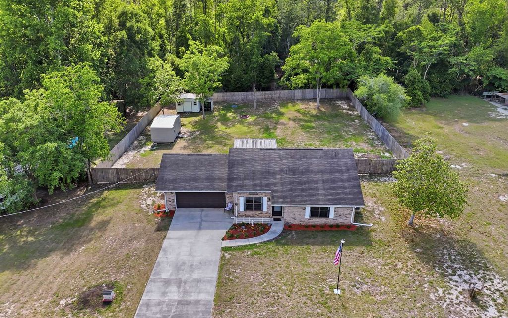 Photo of 422 SW Brandy Way, Lake City, FL 32024 (MLS # 131241)