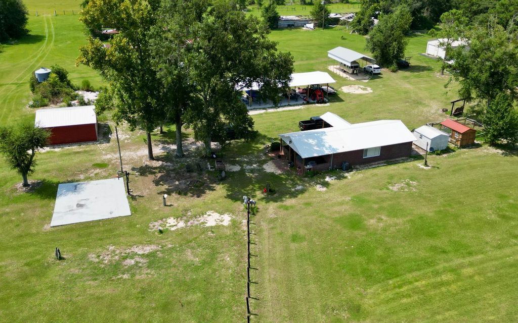 Photo of 21164 76th Street, Live Oak, FL 32060 (MLS # 128192)