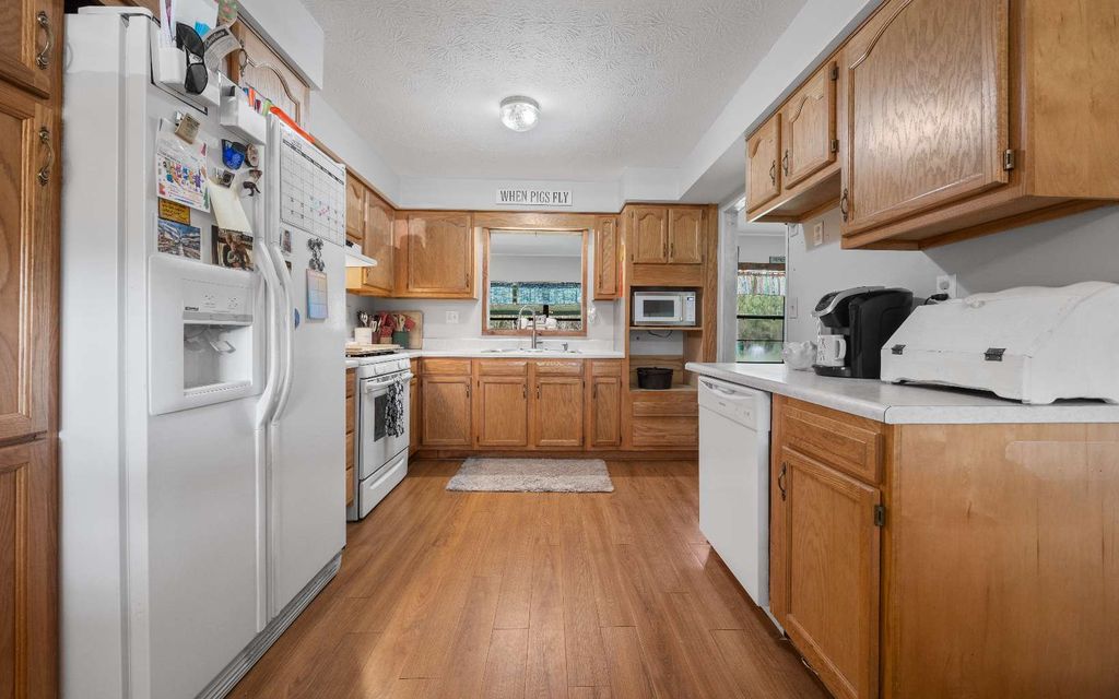 Photo of 6613 137th Rd, Live Oak, FL 32060 (MLS # 127516)