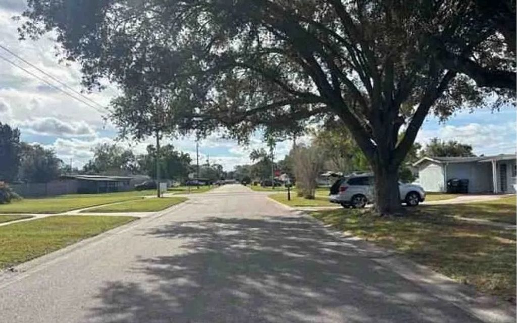 Photo of 8107 Plunkett Ave, Other, FL 32810 (MLS # 130056)