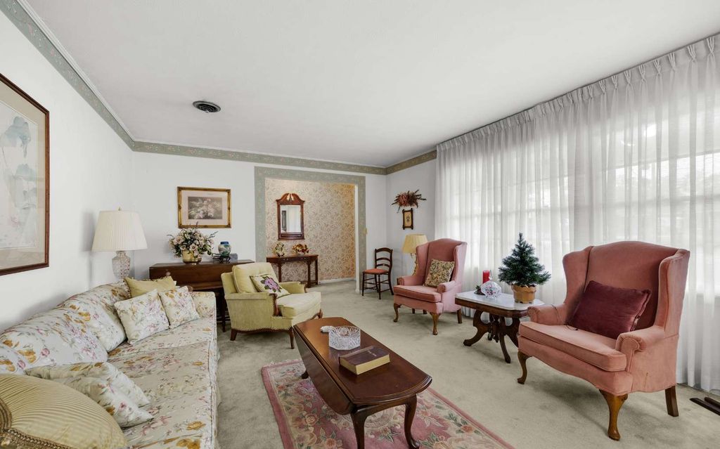 Photo of 522 SW Grandview Street, Lake City, FL 32025 (MLS # 128717)