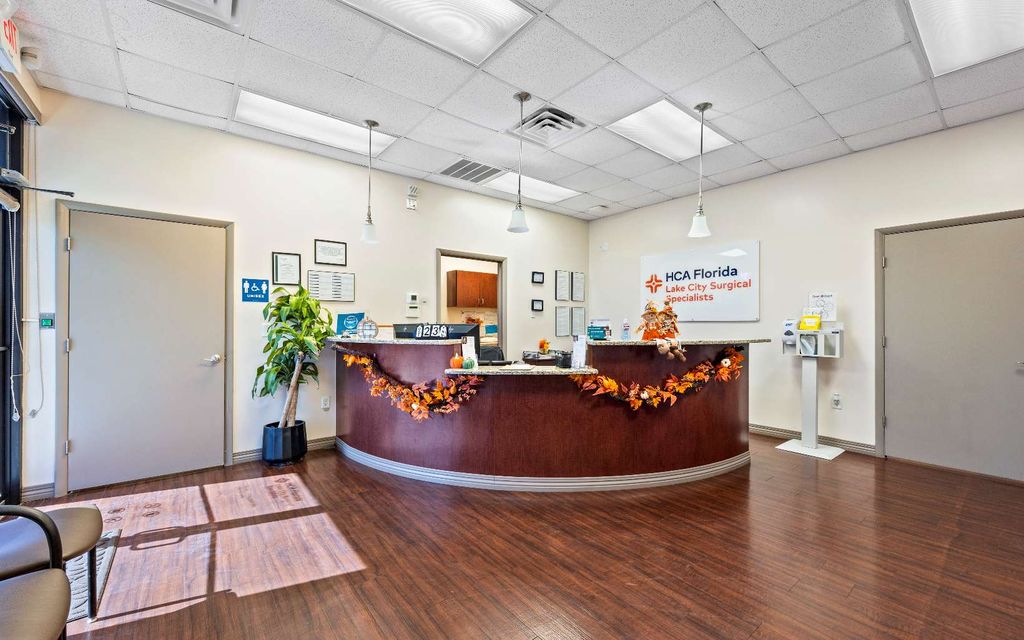 Photo of 2970 W US-90, Lake City, FL 32055 (MLS # 129072)