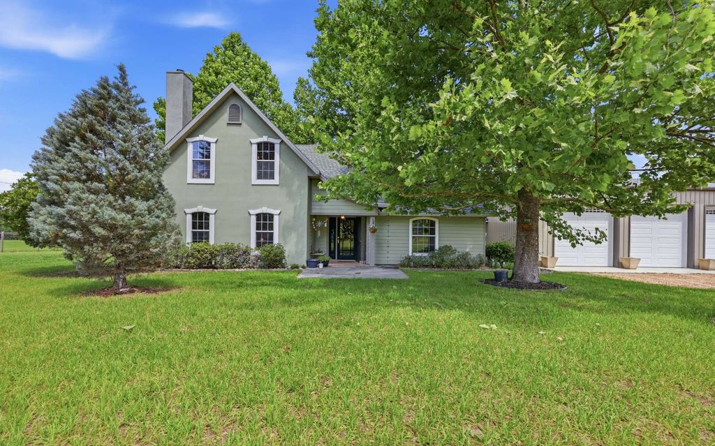 Photo of 5380 148th Place, Wellborn, FL 32094 (MLS # 131553)