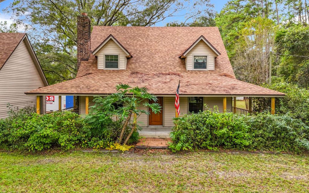 Photo of 35061 Karen Road, Other, FL 32011 (MLS # 128862)