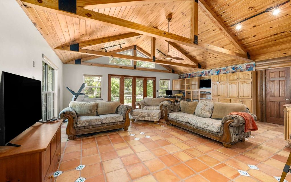 Photo of 340 SE 30th Avenue, Trenton, FL 32693 (MLS # 131273)