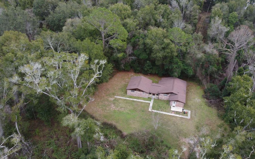 Photo of 209 SW Ziegler Terrace, Lake City, FL 32024 (MLS # 126150)